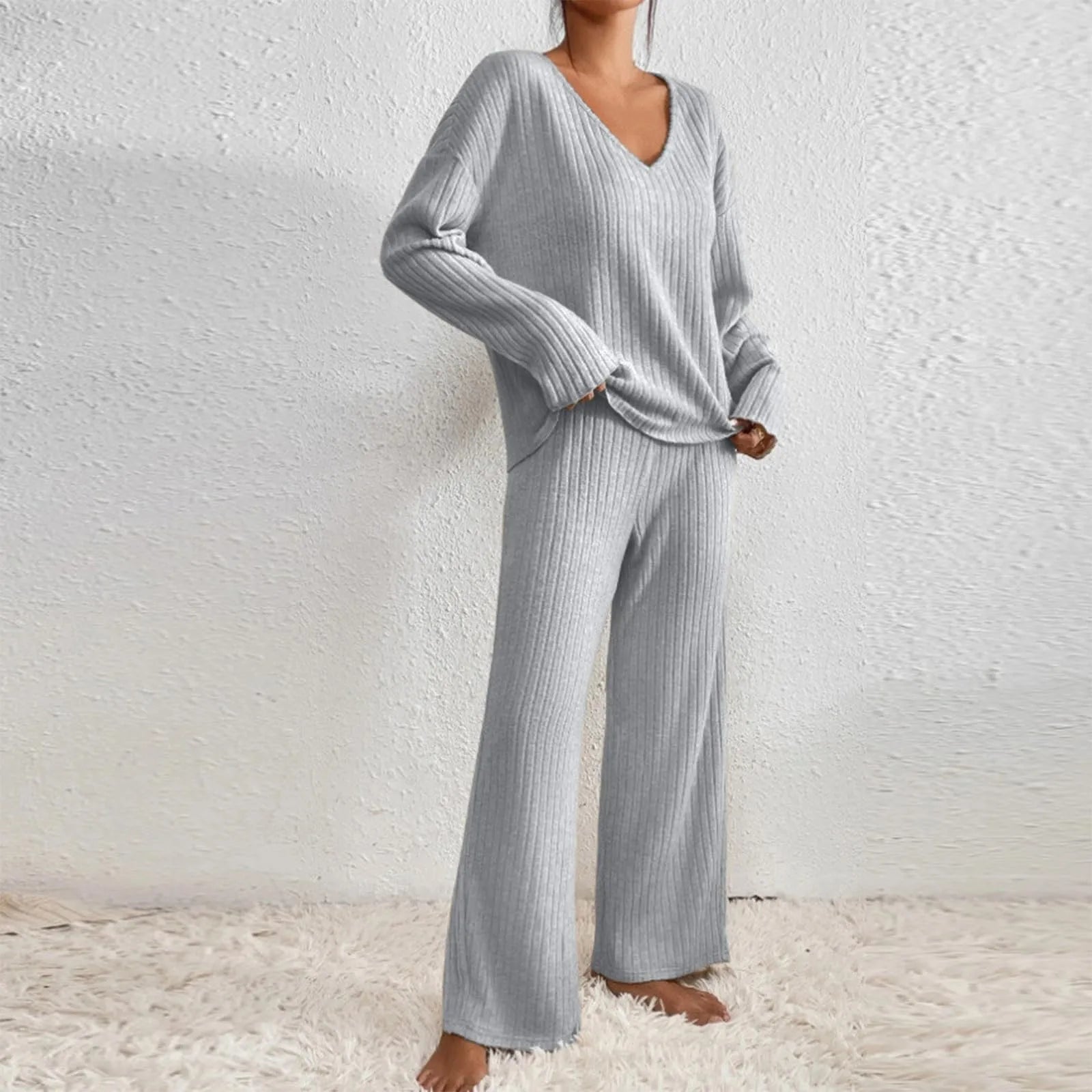 Damen Loungewear-Set Mit V-Ausschnitt | Beque