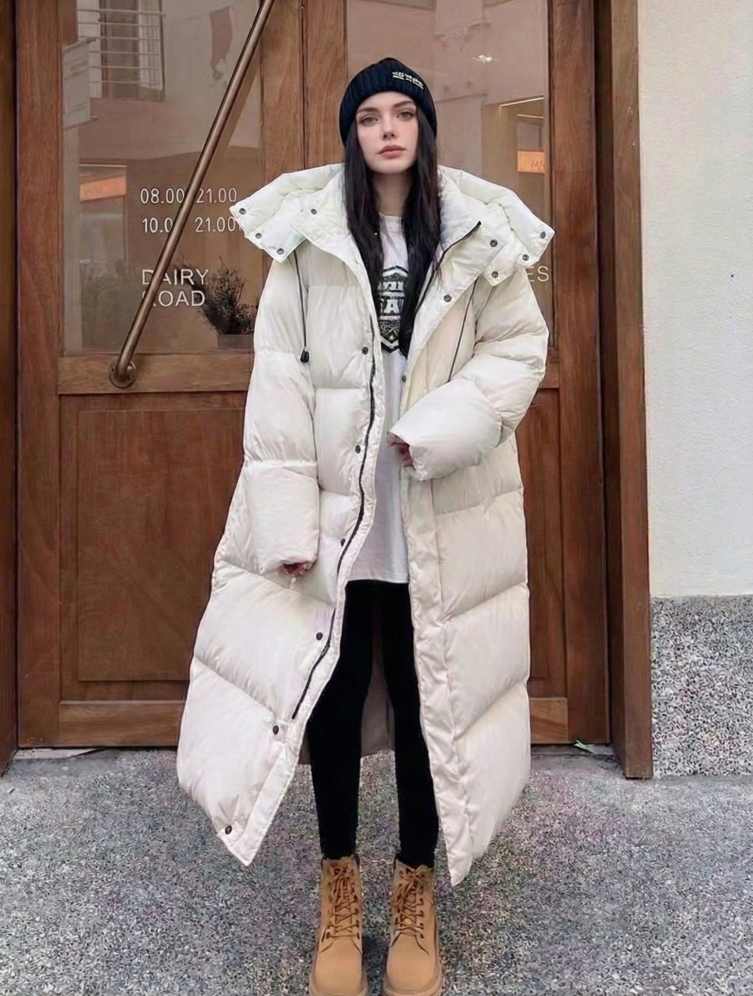 Daunenmantel Damen Lang Mit Kapuze Und Stepp | Winter