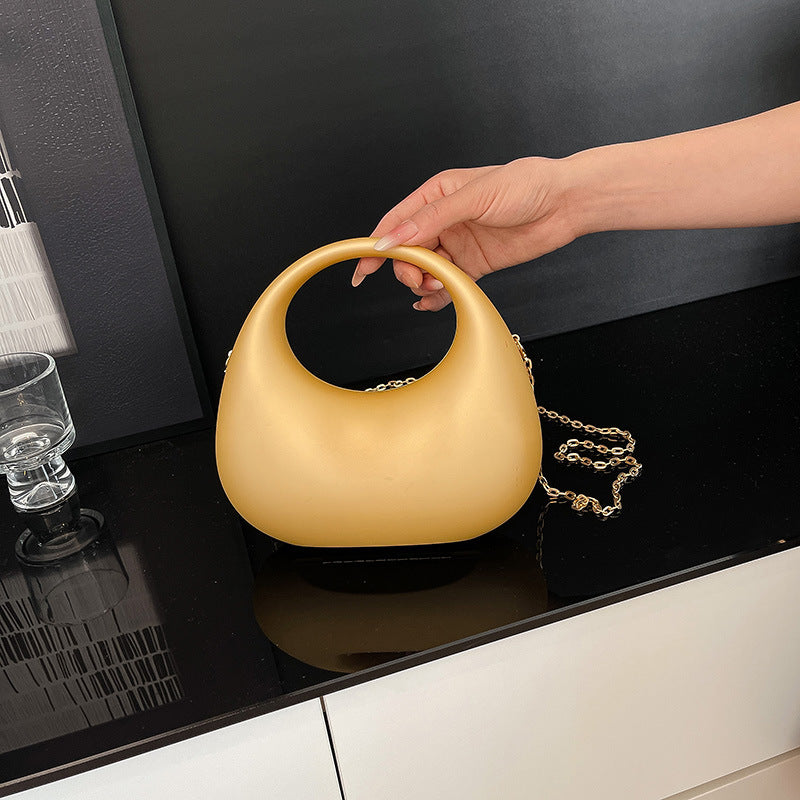 Elegante Damen Handtasche Mit Kettenriemen | Klein