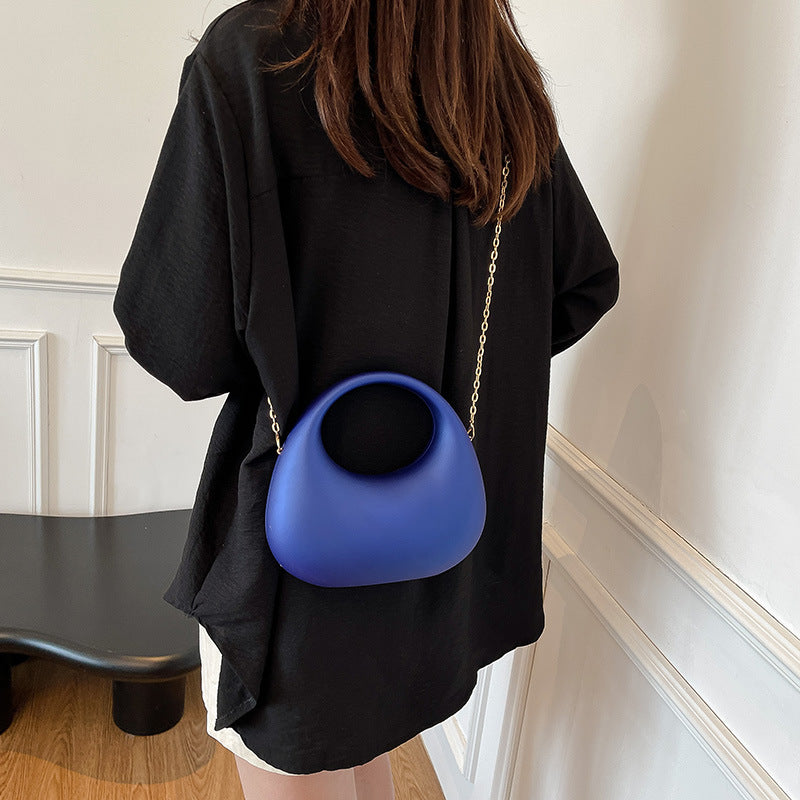 Elegante Damen Handtasche Mit Kettenriemen | Klein