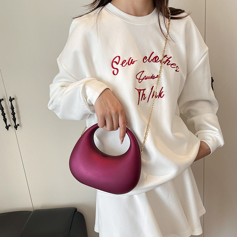 Elegante Damen Handtasche Mit Kettenriemen | Klein