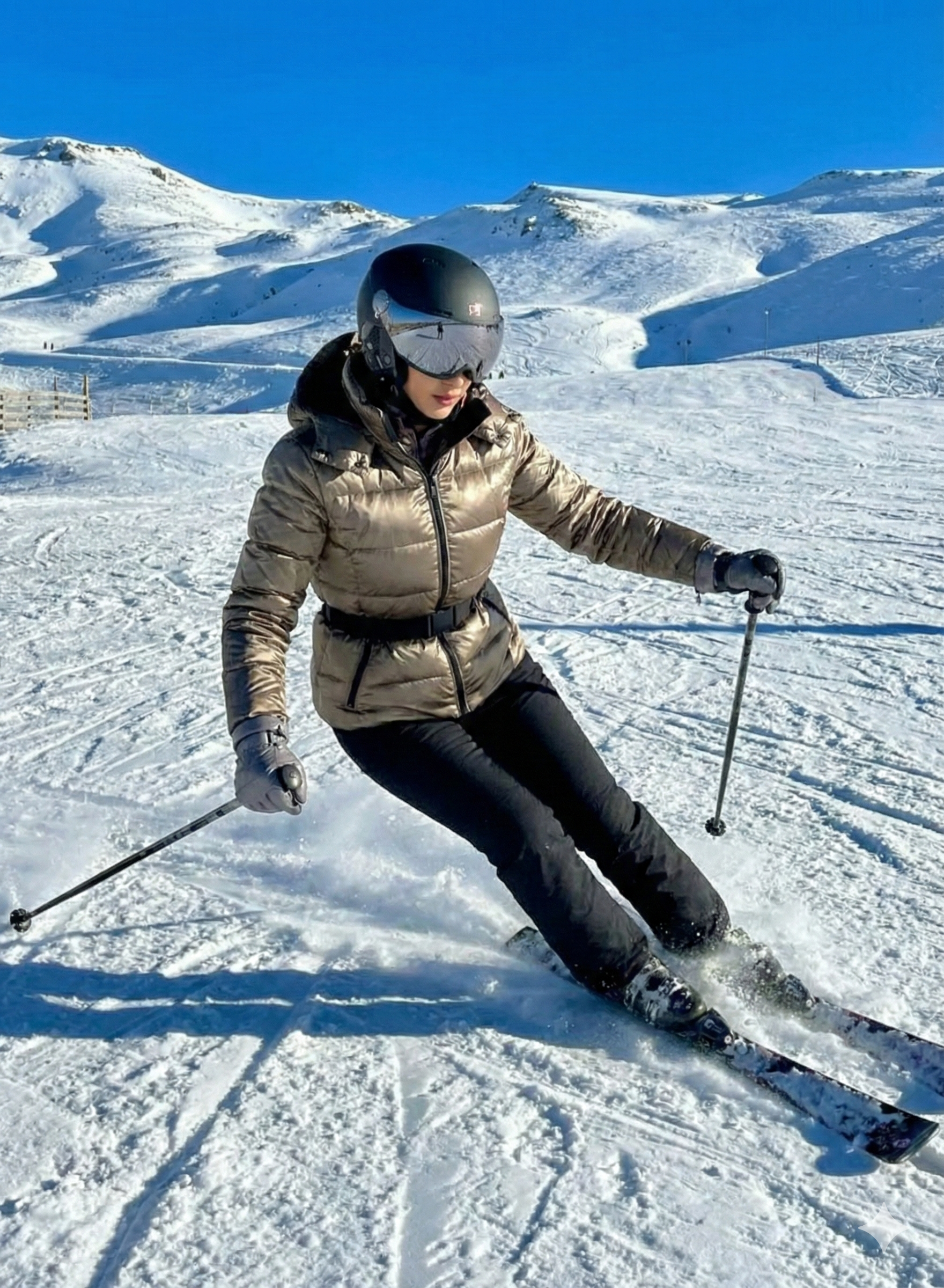 Damen Stepp Skijacke Mit Gürtel Und Kapuze | Winter