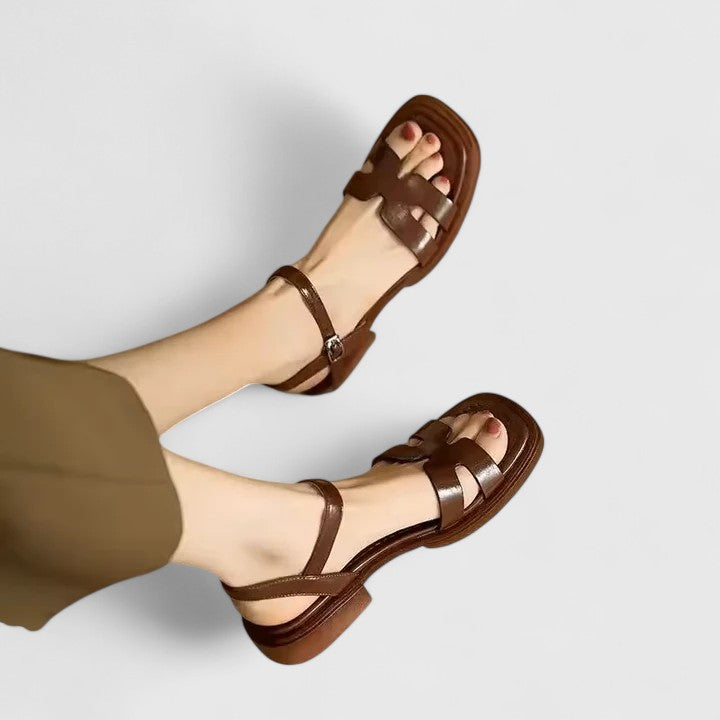 Celestara - Leder H Riemen Flache Sandalen