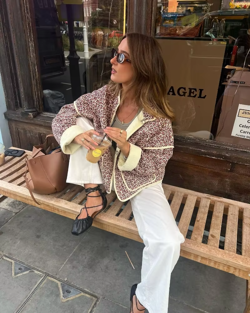 Stepp Übergangsjacke Damen Mit Blumenmuster | Kurz