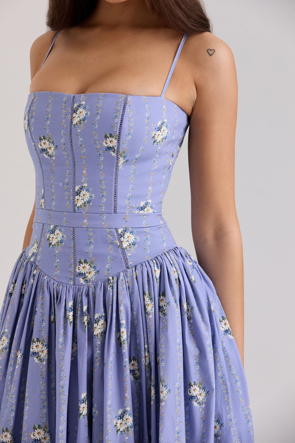 Elvaré - Florales Shaping Maxikleid