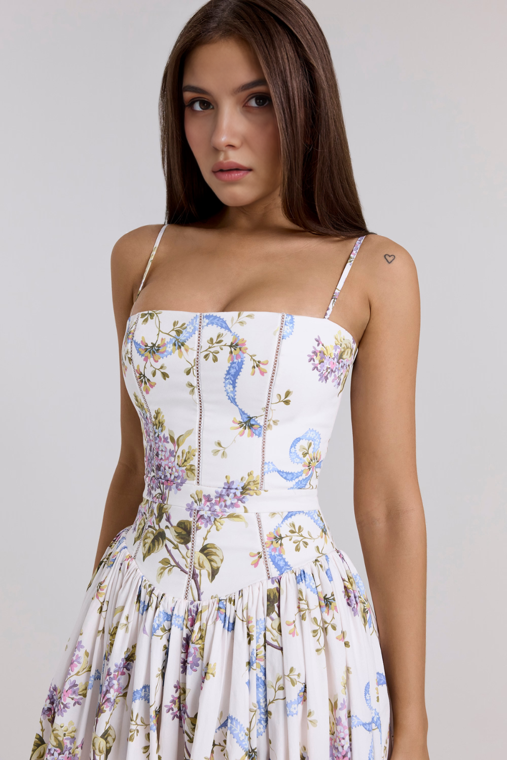 Elvaré - Florales Shaping Maxikleid
