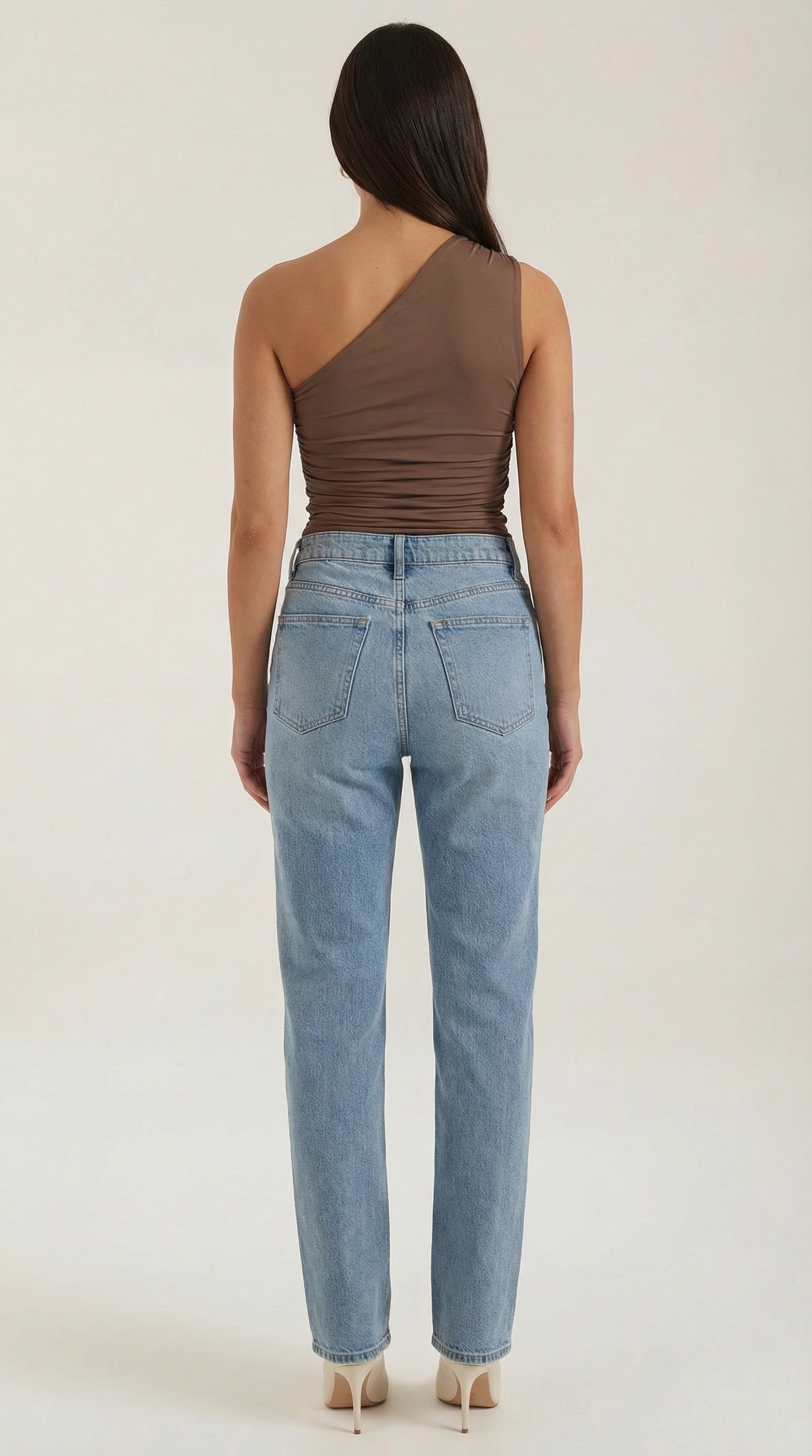 Briona - Top de un hombro sin mangas
