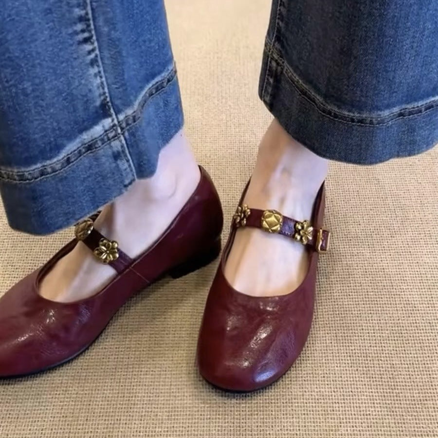 Damen-Dirndl-Ballerinas mit Blumendekoration | Oktoberfest
