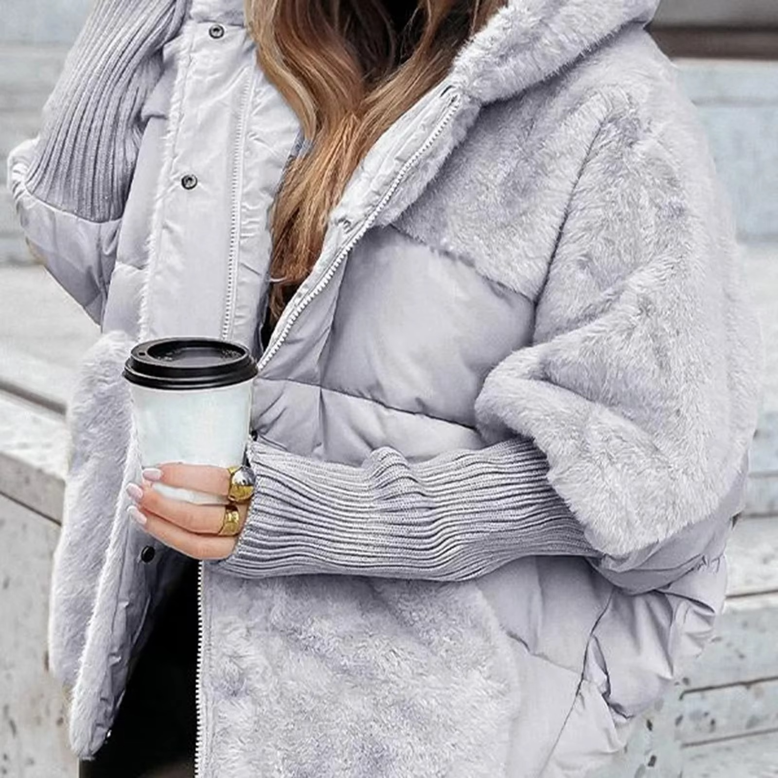 Damen Winterjacke Mit Kapuze Und Weiten Ärmeln | Warm