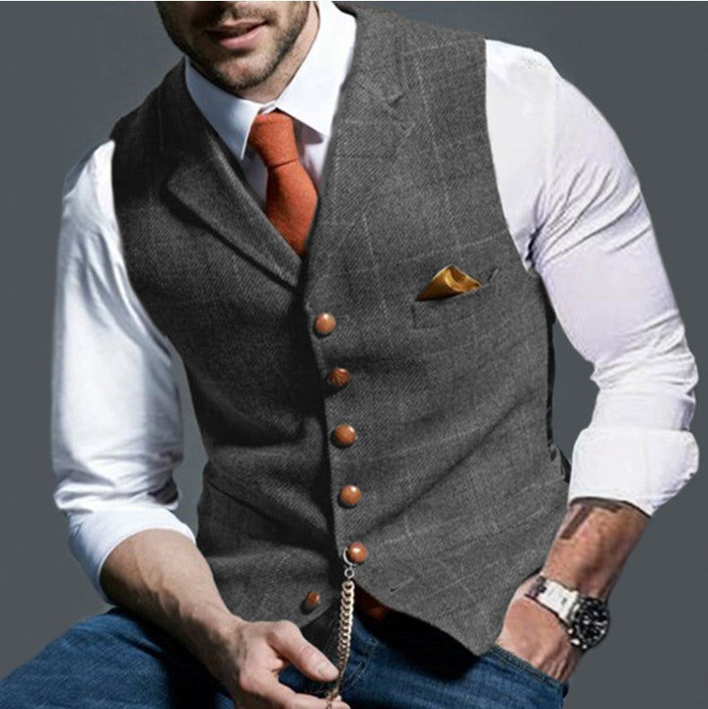 Maximilian - Slim-Fit Herrenweste mit Button-Detail und Taschenstecktuch