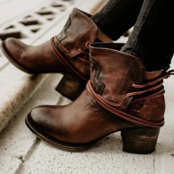 Oktoberfest Damen Dirndl Schuhe Stiefeletten | Blockabsatz
