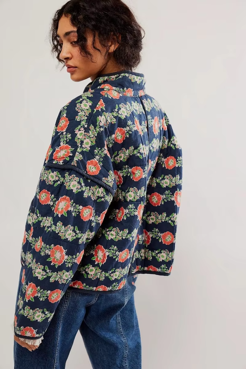 Stepp Übergangsjacke Damen Mit Blumenmuster | Kurz