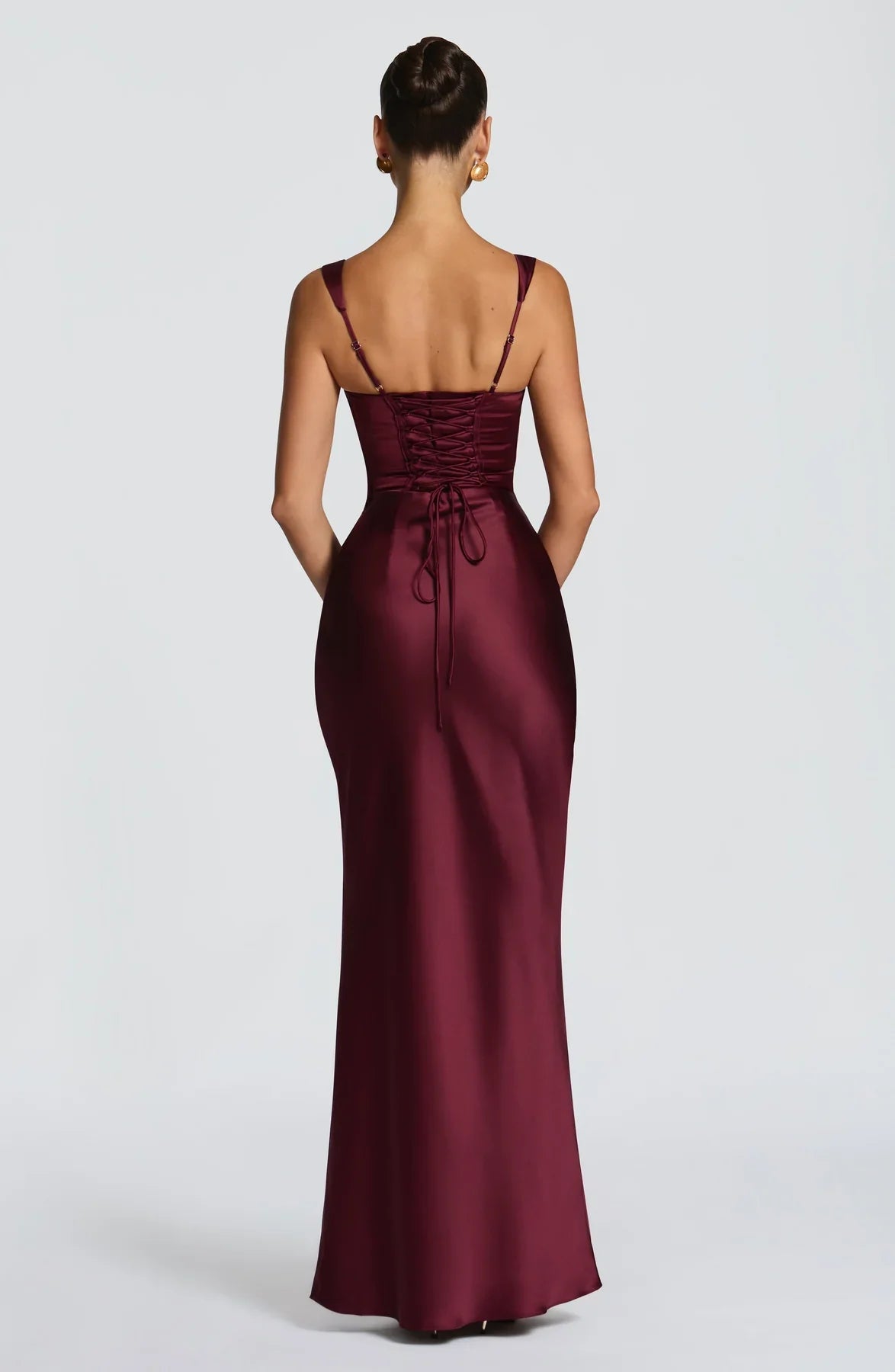 Calythéa - Vestido largo de satén con lazo en la espalda