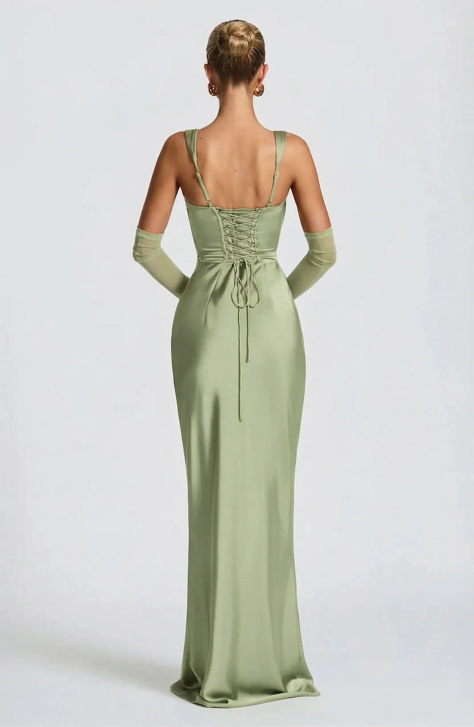 Calythéa - Vestido largo de satén con lazo en la espalda