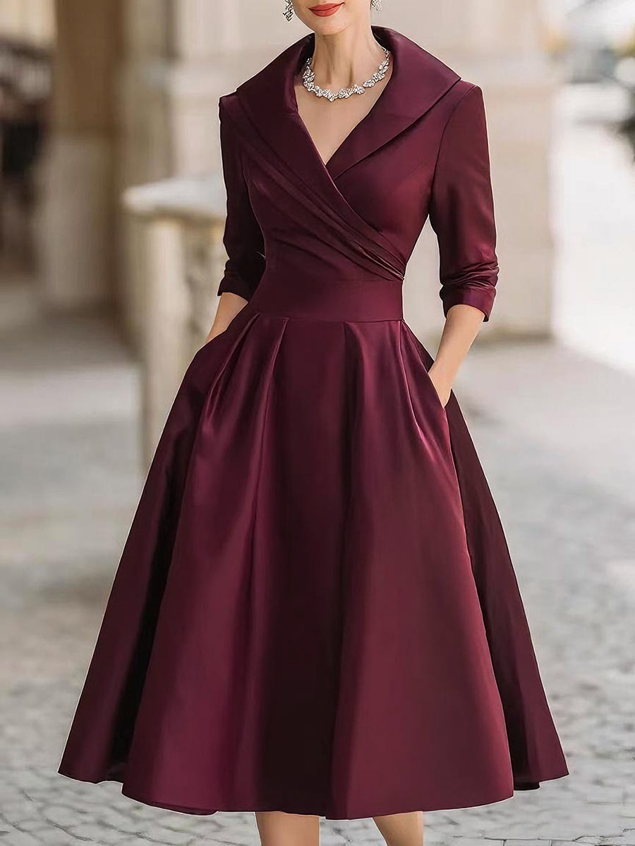 Soréline - Tailliertes Midikleid Mit Wickelkragen